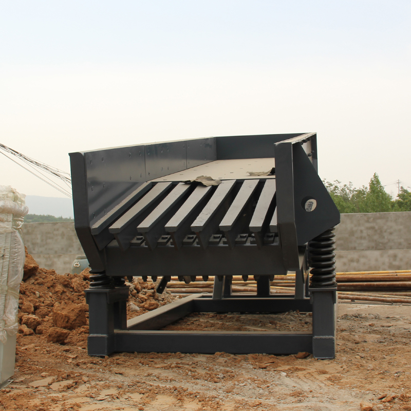 1623828161412746.jpg ZGS棒條振動(dòng)喂料機(jī)