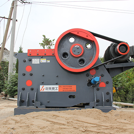 1627269808687299.jpg 陜西歐版鄂式破碎機